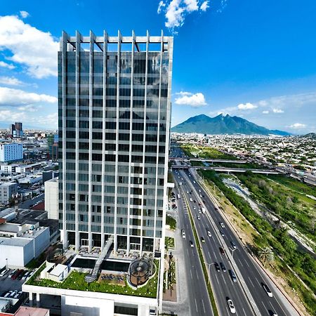 Galeria Plaza Monterrey Otel Dış mekan fotoğraf Torre Futura