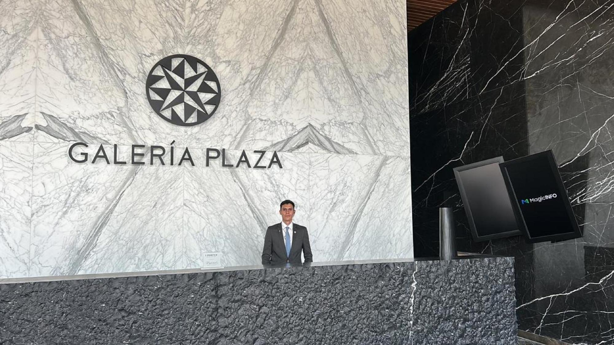 Galeria Plaza Monterrey Otel Dış mekan fotoğraf Entrance