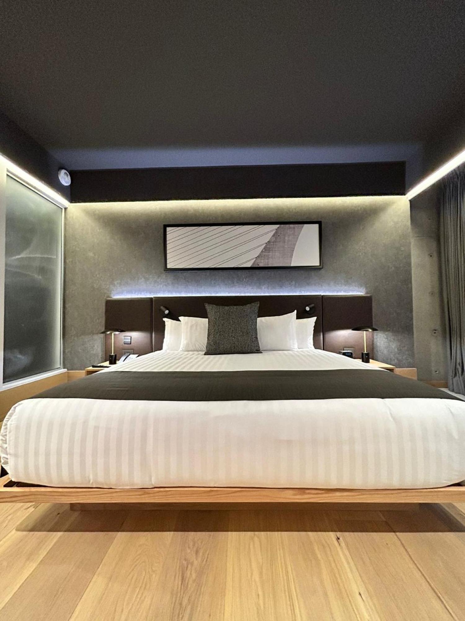 Galeria Plaza Monterrey Otel Dış mekan fotoğraf A bedroom at the hotel
