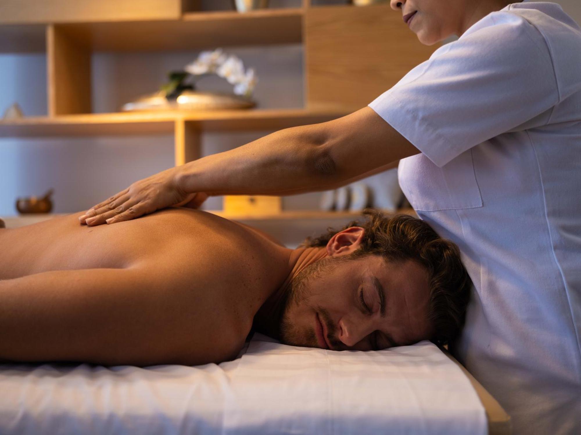 Galeria Plaza Monterrey Otel Dış mekan fotoğraf Massage